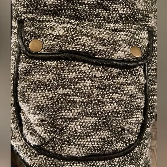 Tweed Puffer Vest   - Picture 5 of 14